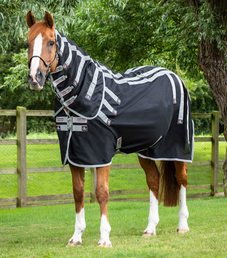 Premier Equine Magni-Teque Magnetic Rug with Neck